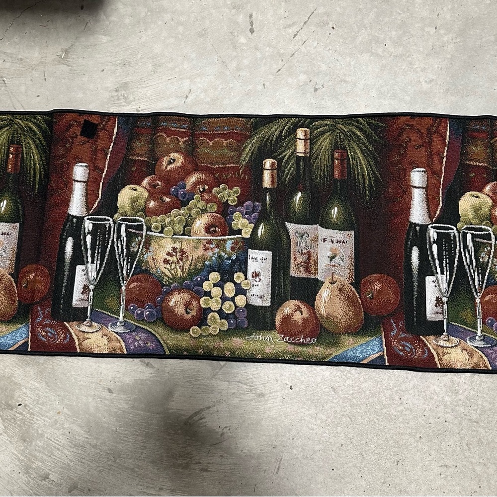 Home Interiors‎ wine design table runner / box 18 - Picture 4 of 6
